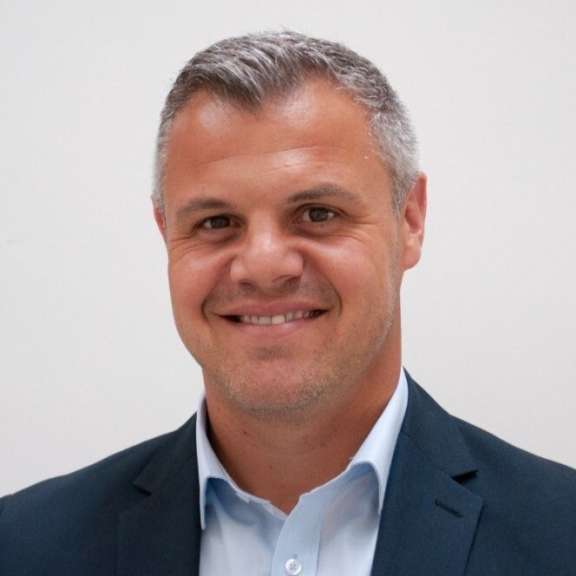 Tony Harbour Headshot